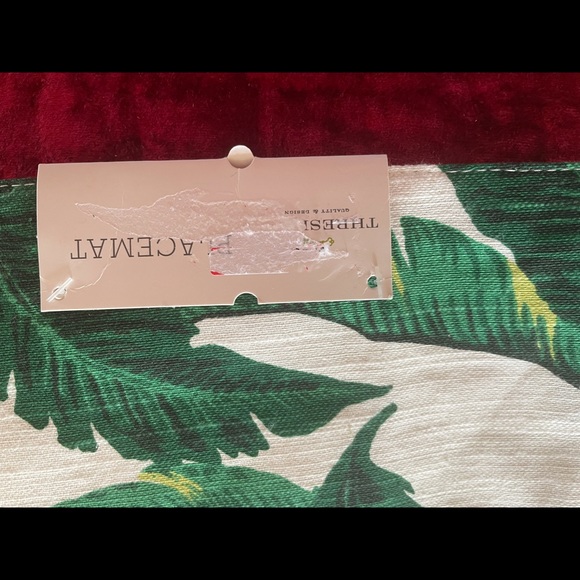 2 NW THRESHOLD SUMMER PALM LEAVES PLACEMATS - Picture 2 of 5